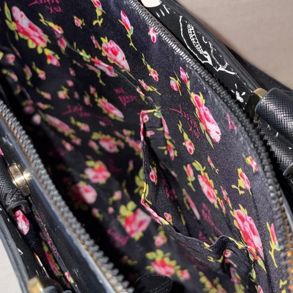 Betsey Johnson Black Embossed Skull Satchel - Picture 11 of 13